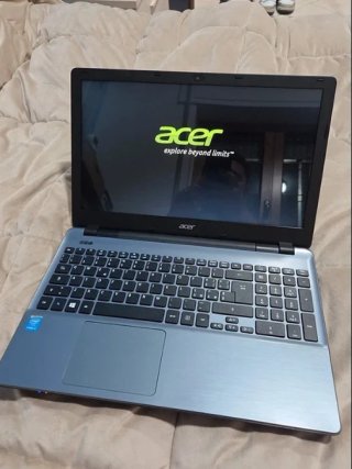 Acer Aspire E5-571 15.6" LEGGI DESCRIZIONE