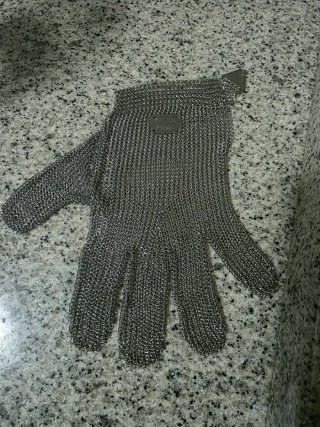 Guante de Acero Anti-corte