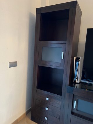 Mesa comedor + 6 sillas + mueble TV