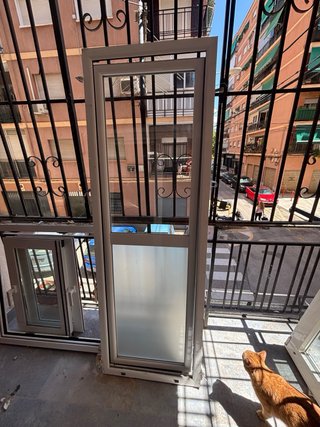 Ventana y puerta aluminio