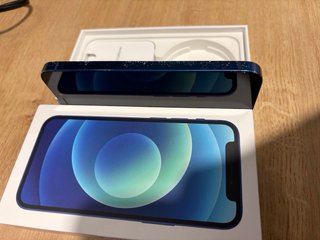 iPhone 12 mini azul