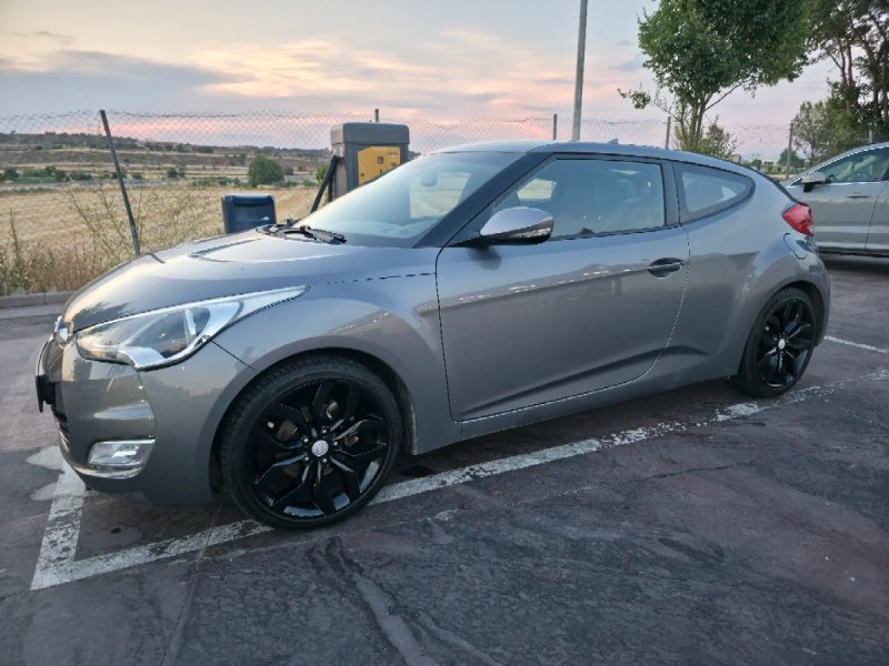 Hyundai Veloster 2012 - foto 1