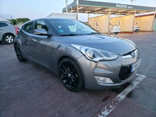 Hyundai Veloster 2012
