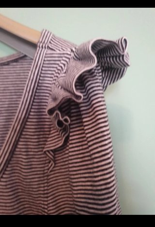 Maglietta H&M a righe grigie taglia m