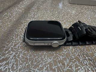 Apple Watch SE 44mm con cinturini