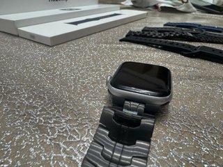 Apple Watch SE 44mm con cinturini