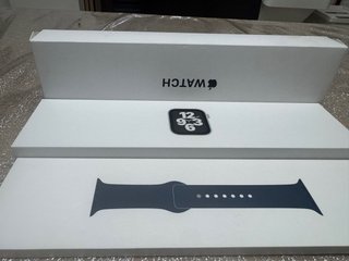 Apple Watch SE 44mm con cinturini