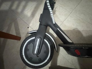 Patinete Eléctrico Negro