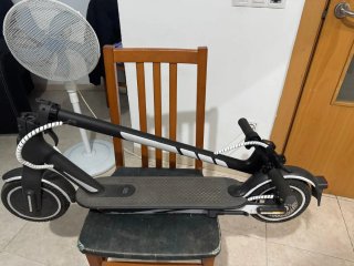 Patinete Eléctrico Negro