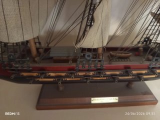 Maqueta de barco de vela