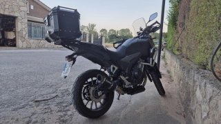Honda CB500X Adventure Moto Negra