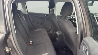Peugeot 2008 PureTech Signature 60 kW (82 CV)