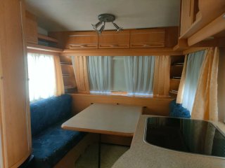 Caravana Adria con documentación