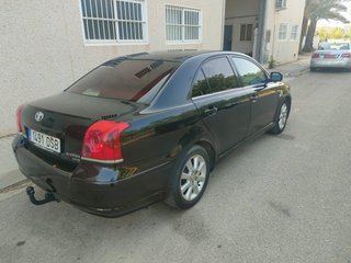 Toyota Avensis 2.2 D-4D Executive