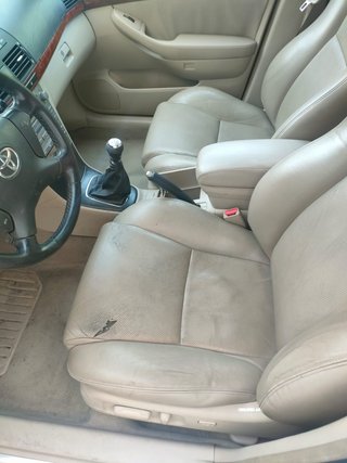 Toyota Avensis 2.2 D-4D Executive