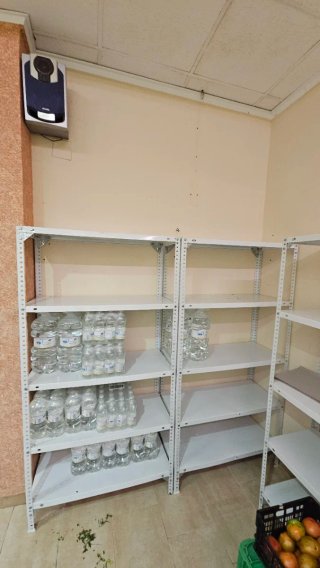 Estantería Metálica Tienda Blanca y Azul