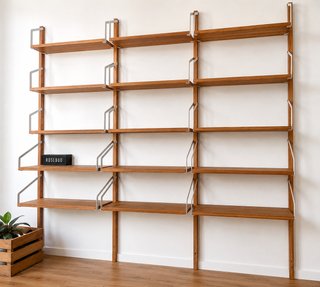 Estantería IKEA SVALNÄS madera y metal