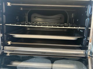 Horno Eléctrico DeLonghi 20L Nuevo
