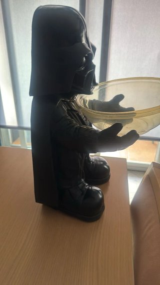 Figura Darth Vader con Bandeja