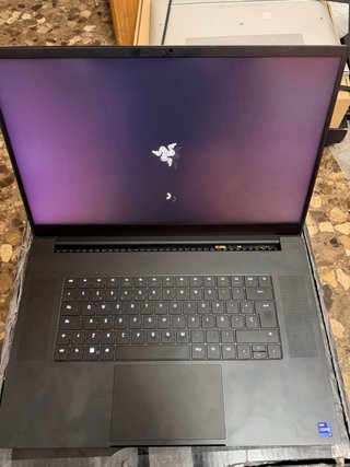 Razer Blade 17 4K 144Hz i9-12900H 32GB 1TB 3070