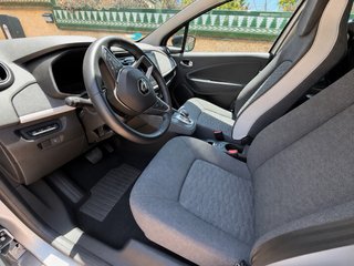 Renault ZOE E-Tech R110 · 52 kWh · 80 kW · 27.327