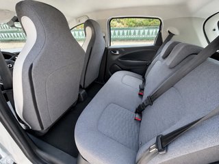 Renault ZOE E-Tech R110 · 52 kWh · 80 kW · 27.327