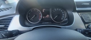 Skoda Fabia familiar rojo