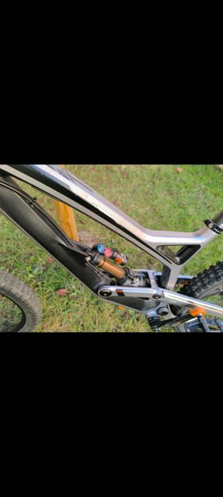 YT Tues CF Pro Bicicleta Descenso