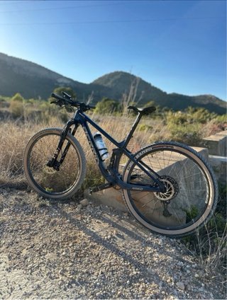 Berria Mako Sport 2023 Carbono
