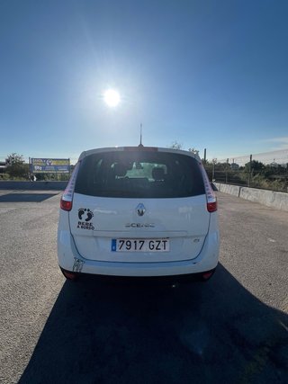 Renault Grand Scenic 2010