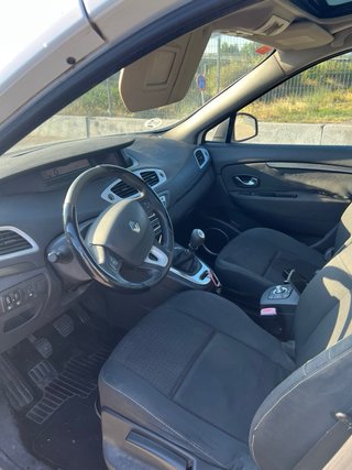 Renault Grand Scenic 2010