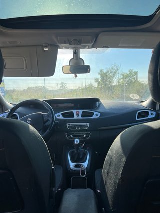 Renault Grand Scenic 2010