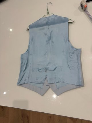 Chaleco de traje o chaqué en azul celeste
