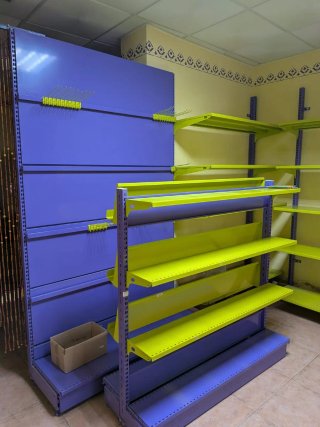 Estanterías metálicas