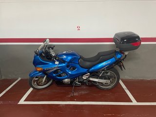Suzuki GSX 600F