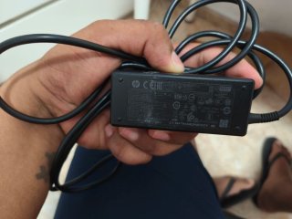 Cargador HP Portátil Punta Azul
