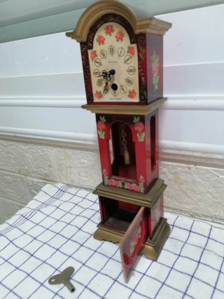 Antiguo reloj alemán