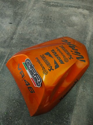 Tapa Colin Kawasaki ER6 2012 Naranja
