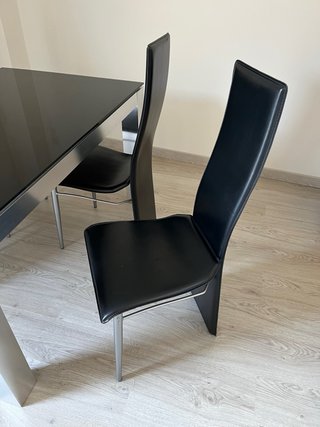 Mesa comedor y sillas