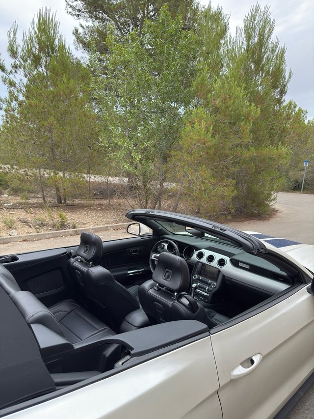 Ford Mustang 2.3 ecoBoost  2016