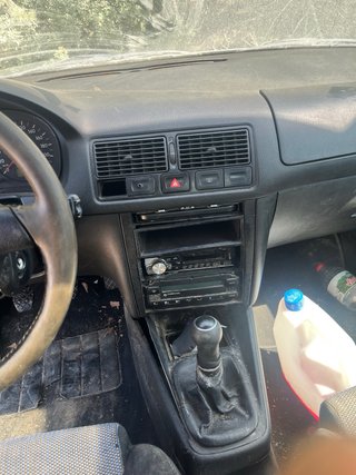 Volkswagen Golf 1998