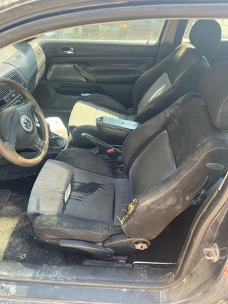 Volkswagen Golf 1998
