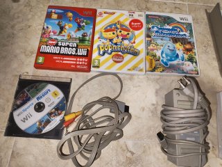 Consola Nintendo Wii Blanca + Juegos y Accesorios
