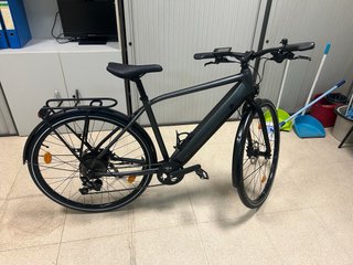 Bicicleta Eléctrica Urbana Elops 500 Negra