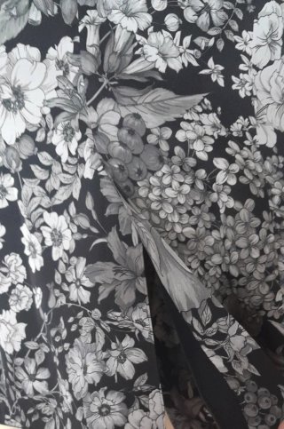 Chaqueta Satinada Estampada Flores