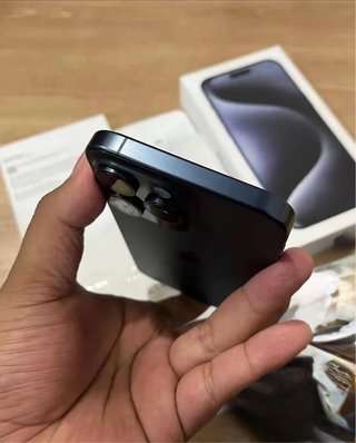 iPhone 15 Pro Max Azul 256gb IGUAL A NUEVO