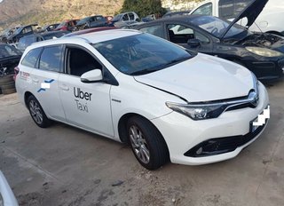 Guantera toyota auris hybrid active 470214