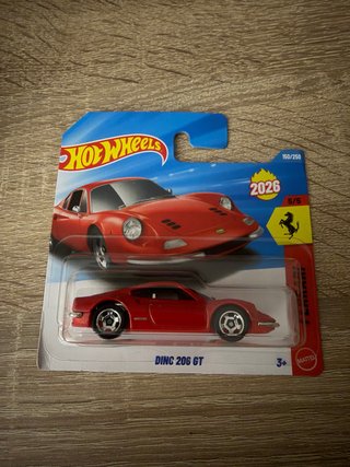Hot Wheels Ferrari Dino 206 GT Rojo 2026