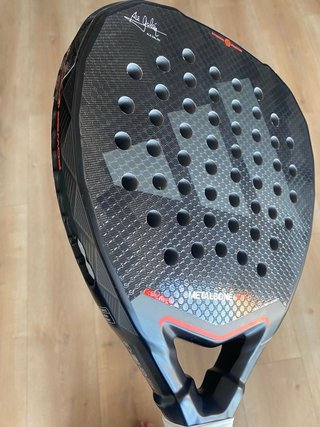 Pala Padel Adidas Metalbone HRD 2025