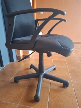 Sillón de oficina con elevador